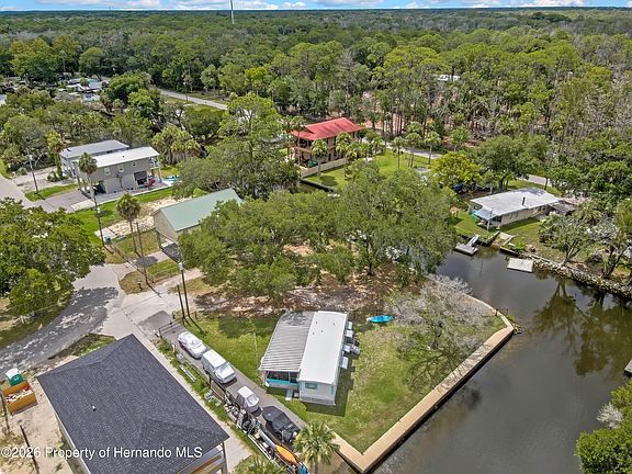 2nd image of 6134 Island Dr
