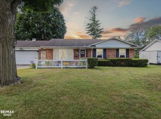 1425 W Judd Rd, Flint, MI 48507