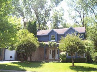 686 Asbury Ct, Antioch, IL