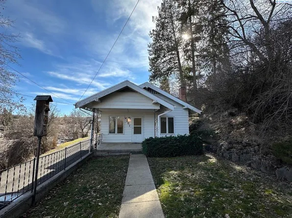 301 W Spring St, Colfax, WA 99111
