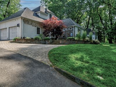 140 Lake Street, South Windsor, CT, 06074