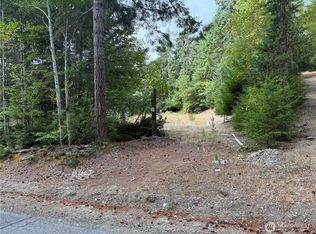397 NE Larson Lake Road, Belfair, WA 98528