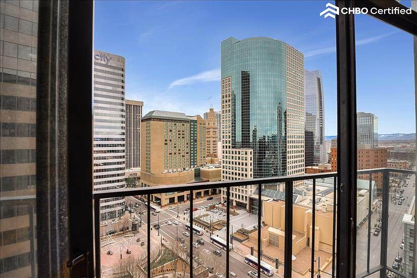 LODO Executive Condo with Amazing Views