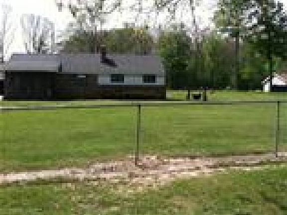 3rd image of 5455 S Evergreen Dr