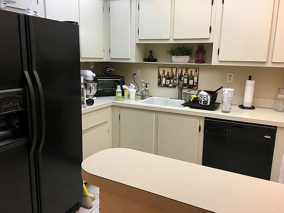 5th image of 3001 W Rolling Hills Cir APT 708