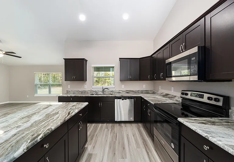 10152 SW 188th Cir — Photo 12