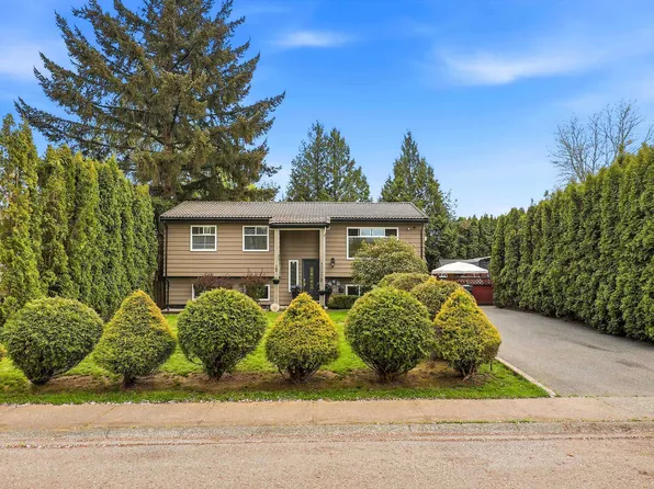 26744 33rd Ave, Langley, BC V4W 3G2