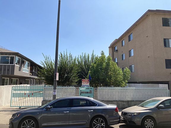 2nd image of 5340 Loma Linda Ave