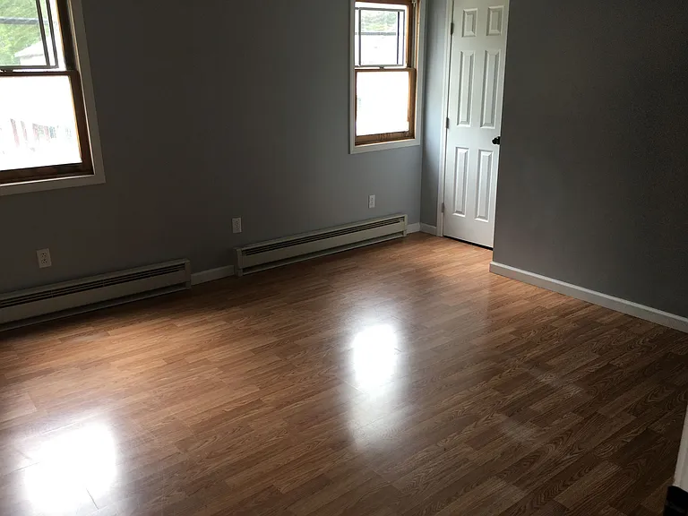 108 Catherine St #A — Photo 12