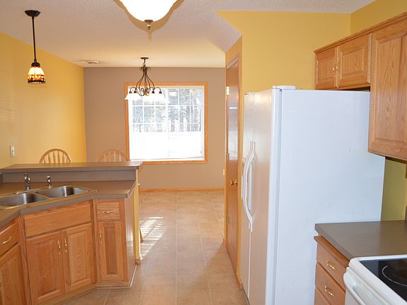 5th image of 15521 Sodium Way NW