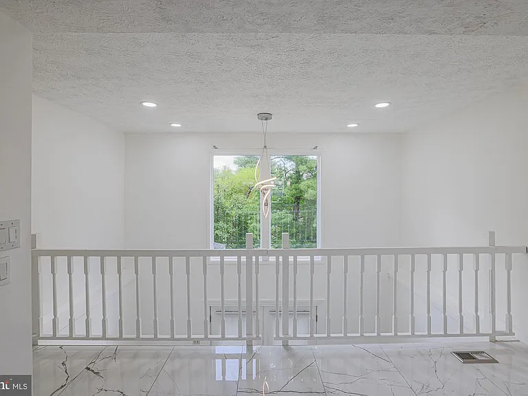9 Stillwood Cir — Photo 16