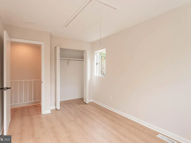 22 Stone Manor Ct #22 — Photo 27
