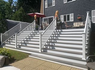 9 Bayard St, Saugus, MA 01906