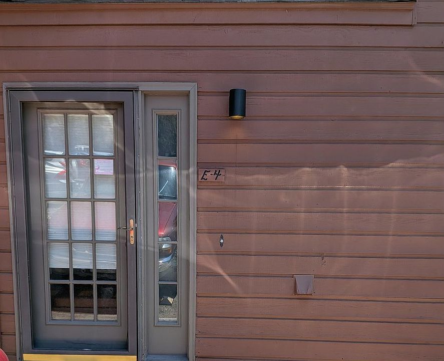 1st image of 1050 S Saint Vrain Ave #E-4