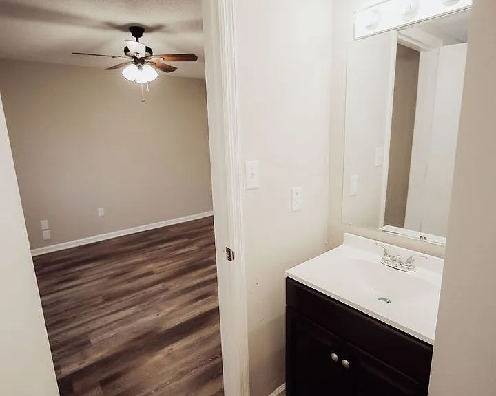217 Mark Twain Cir — Photo 13