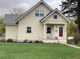 121 Spruce Ave, Fessenden, ND 58438