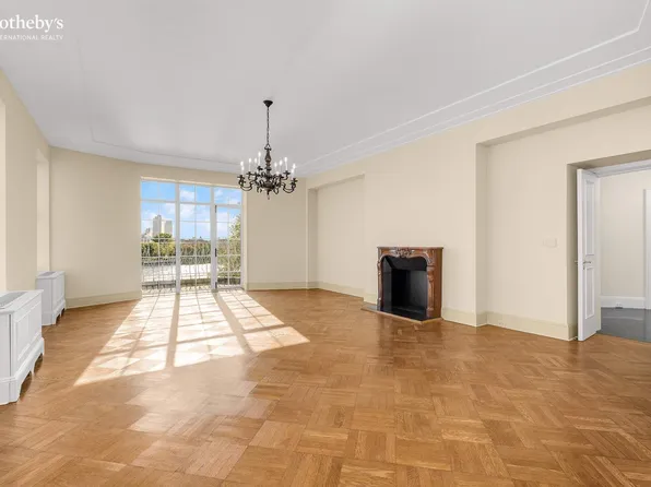 435 East 52nd Street image 25 of 33