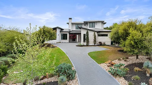 4709 Pecan Chase Photo 1