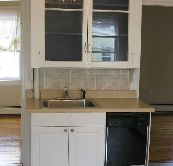 9 Amy St #1 — Photo 1