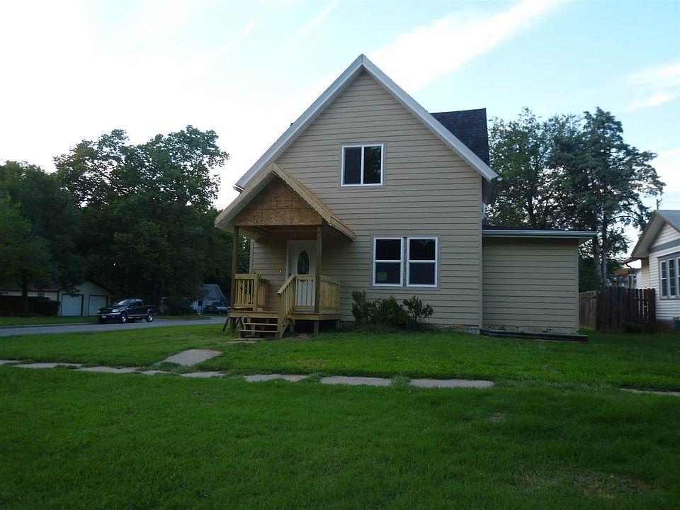 1st image of 1100 E 6th Ave