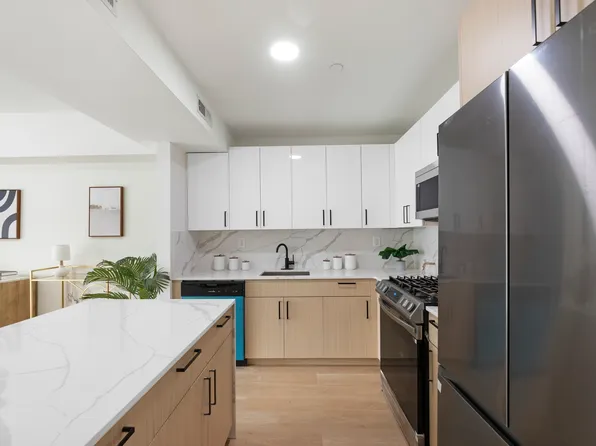 3112 Emmons Avenue image 5 of 10