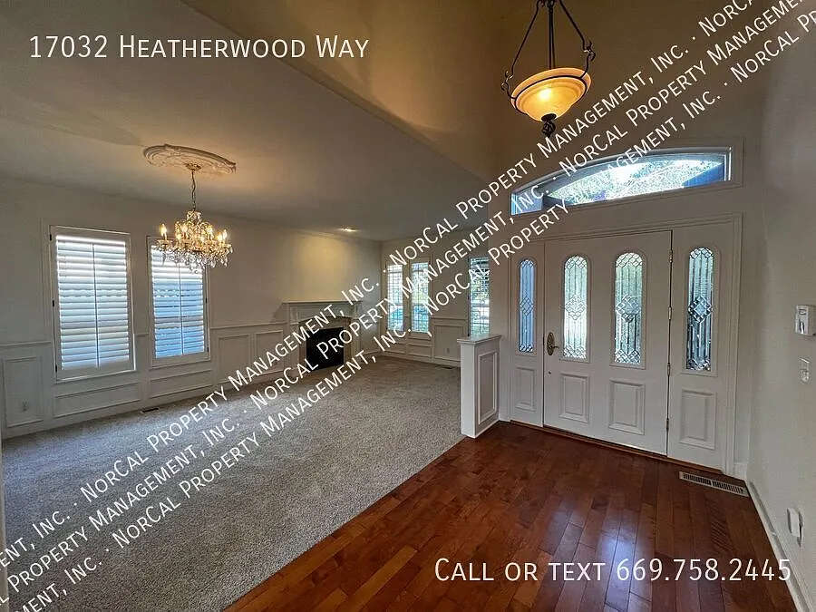 4 bed, 2.5 bath, 2425 sqft, $5,200 — Photo 2