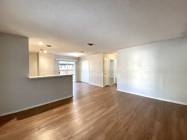 5225 Meadow Fld #1 — Photo 8