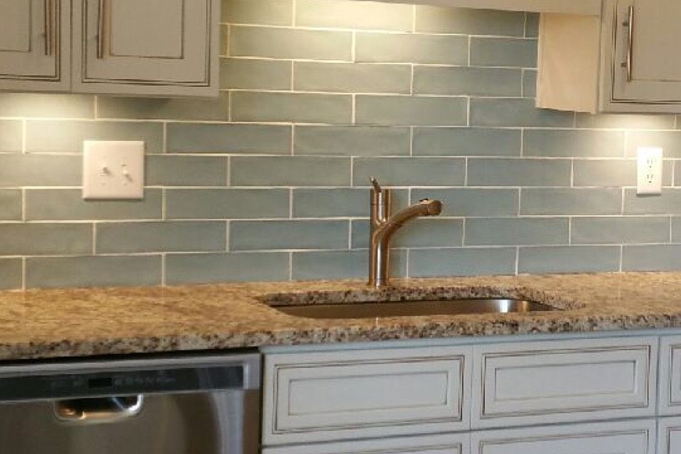 2nd image of 346 Carpenter Dr APT 5
