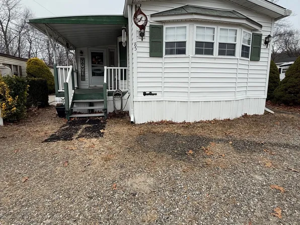 108 Clark Road #TRLR 85, Naugatuck, CT 06770