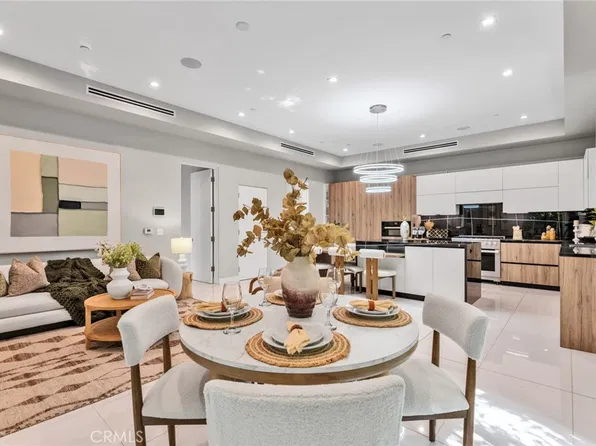 9171 W 3rd St, Beverly Hills, CA 90210