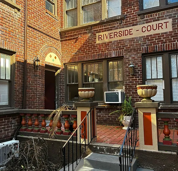 2738 Riverside Ave #5 — Photo 1