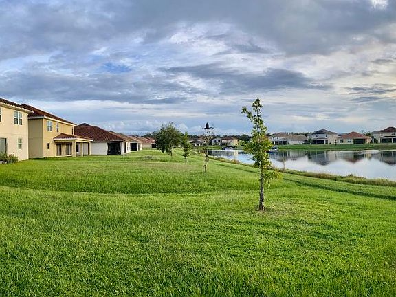 2nd image of 3854 Carrick Bend Dr