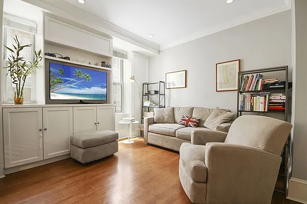 Sold by Citi Habitats | media 1