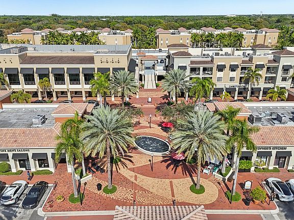 3rd image of 4883 Pga Boulevard #305