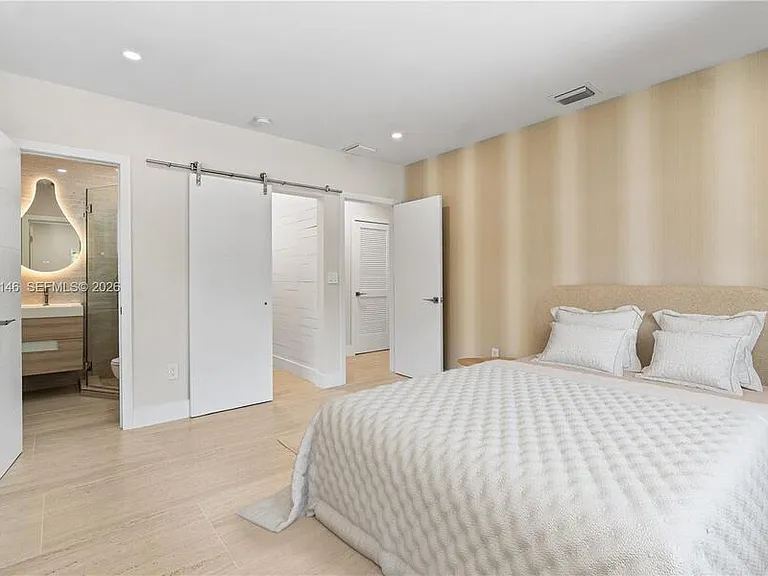 1345 SW 14th Ave — Photo 33