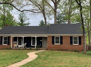 2016 Longwood Rd, Lynchburg, VA 24503