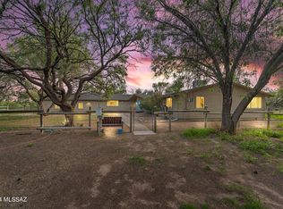 15555 W Hardscrabble Rd, Arivaca, AZ 85601