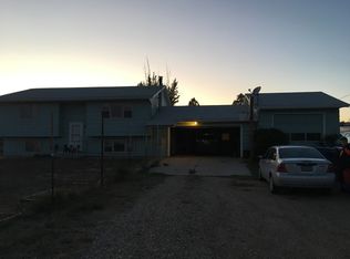 31 N Badger Rd, Glenrock, WY 82637