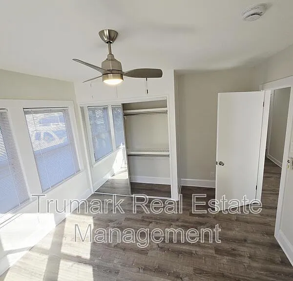 433 W Garfield Ave — Photo 18