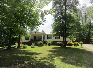 521 Mineral Springs Rd, Madison, NC 27025
