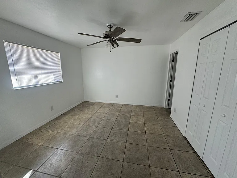 516 Hancock Bridge Pkwy — Photo 10