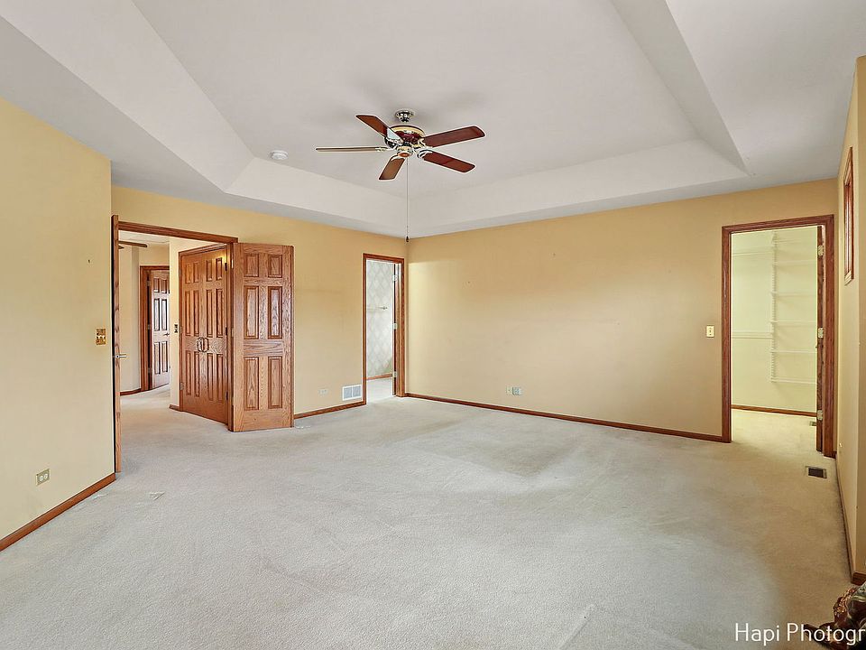 2nd image of 668 Indian Ridge Dr