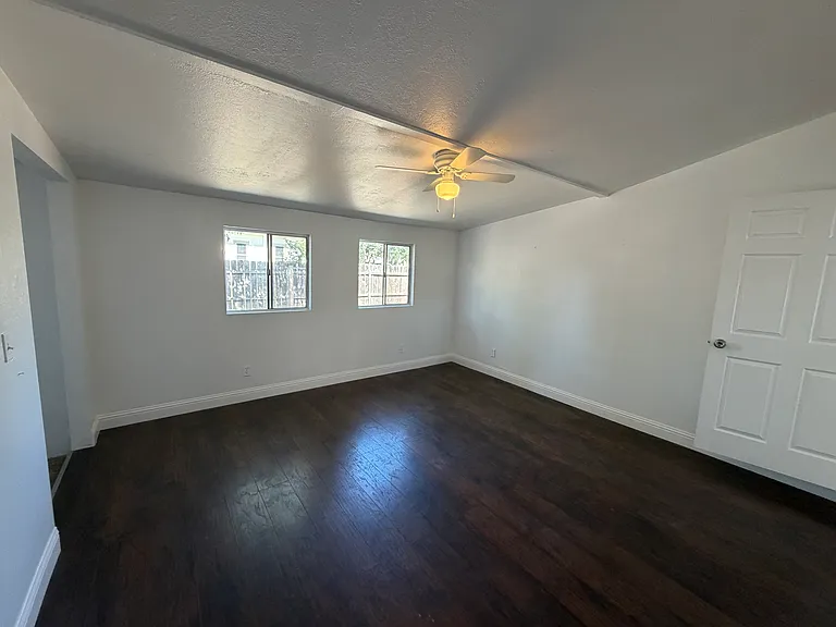 9321 Encina Ave #B — Photo 6