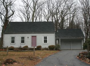 61 Howland Rd, East Greenwich, RI 02818