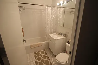 Rented by Space Marketing Shop