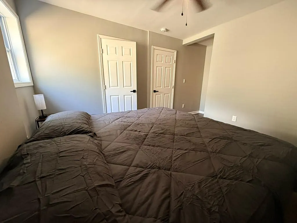 4 bed, 5.0 bath, 1710 sqft, $1,018 — Photo 4
