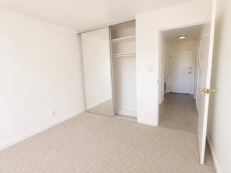 19 Claremont Ave #10 — Photo 8
