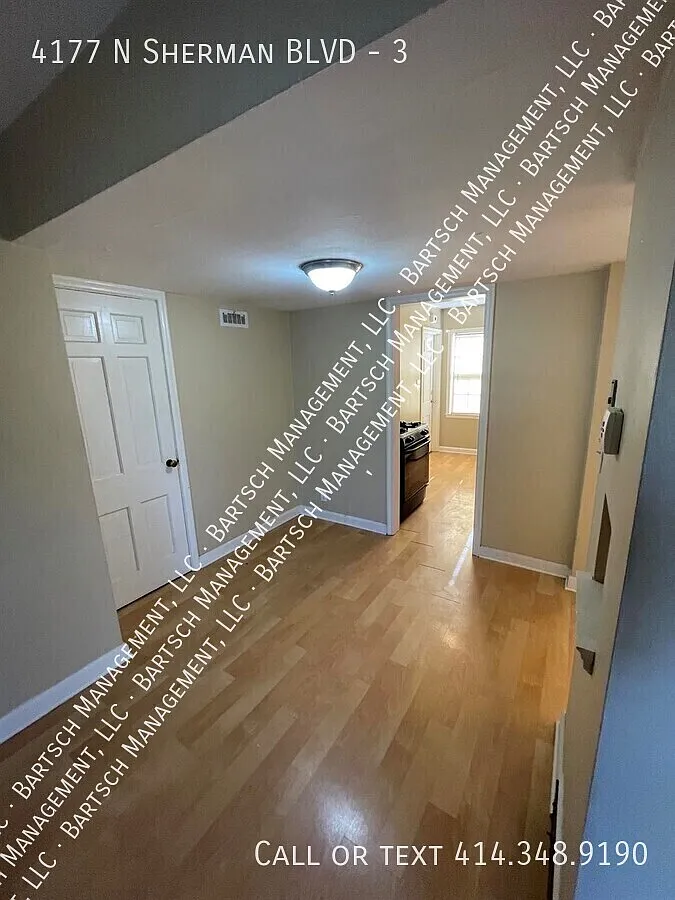 1 bed, $895 — Photo 3