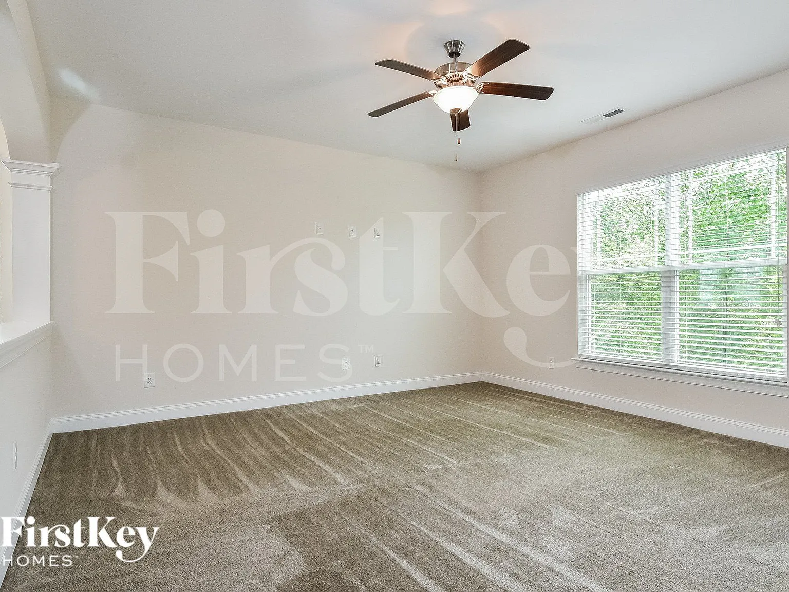4 bed, 2.5 bath, 3095 sqft, $2,370 — Photo 3
