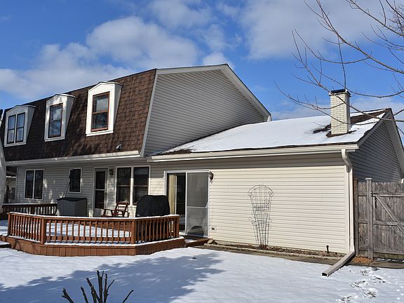 3rd image of 1631 Dakota Dr